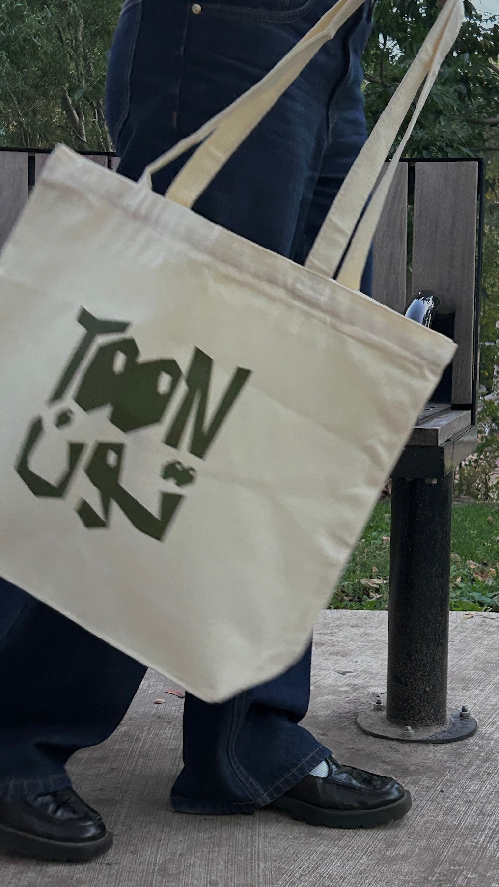 TOON Tote